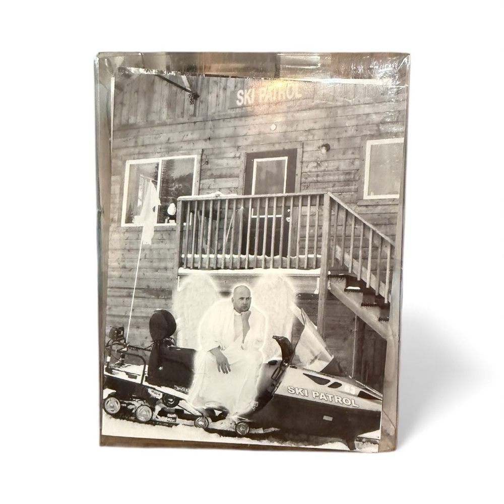 3/$18 NEW- Vintage Unseen Wings Black and White Photo Blank Cards and Envelopes - Picture 2 of 5